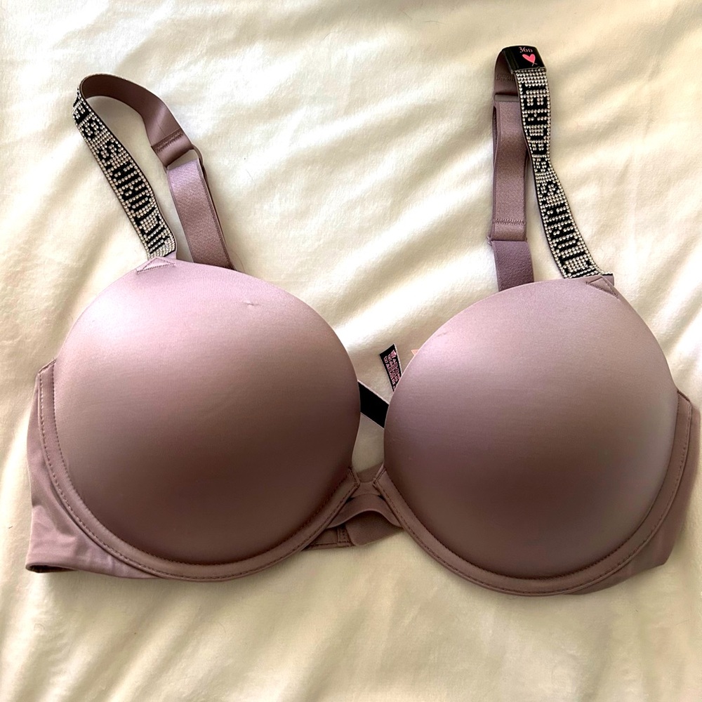 Victoria secret push up bra rhinestone strap. New. Beautiful lavender color.